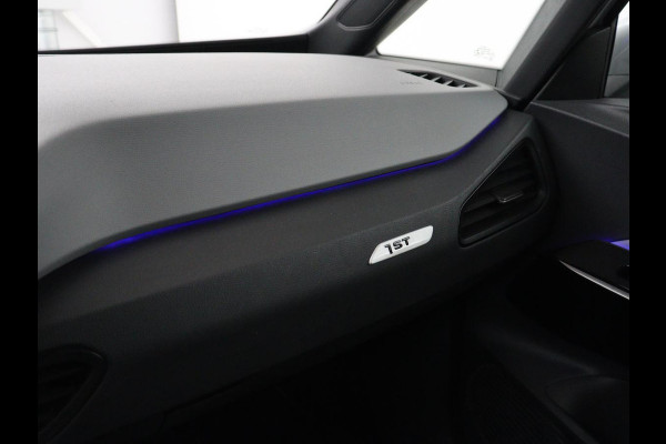Volkswagen ID.3 First Plus 58 kWh | SOH 90% | Stoel & stuurverwarming | Camera | Adaptive cruise | Sfeerverlichting | Carplay | Navigatie | Keyless | Matrix LED