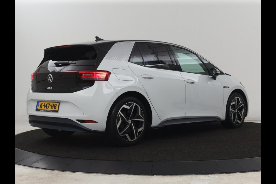 Volkswagen ID.3 First Plus 58 kWh | SOH 90% | Stoel & stuurverwarming | Camera | Adaptive cruise | Sfeerverlichting | Carplay | Navigatie | Keyless | Matrix LED