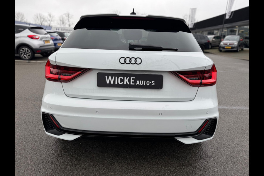 Audi A1 SPORTBACK 30 TFSI S Line S Tronic Navi PDC Virtual Stoelv.