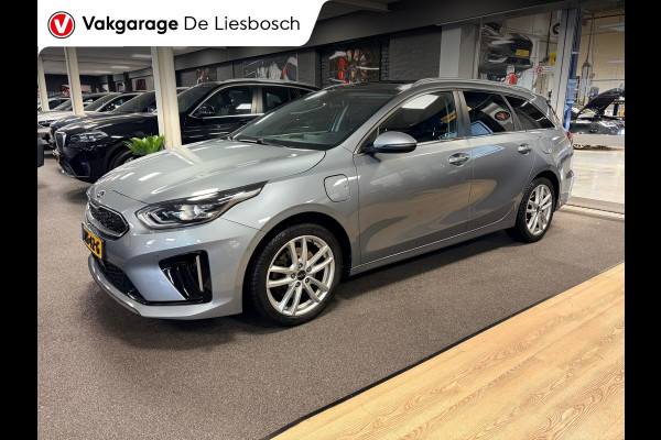 Kia Ceed Sportswagon 1.6 GDI PHEV ExecutiveLine / leder / panorama-dak / camera / stoel en stuur verwarming /trekhaak
