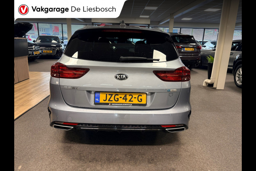 Kia Ceed Sportswagon 1.6 GDI PHEV ExecutiveLine / leder / panorama-dak / camera / stoel en stuur verwarming /trekhaak