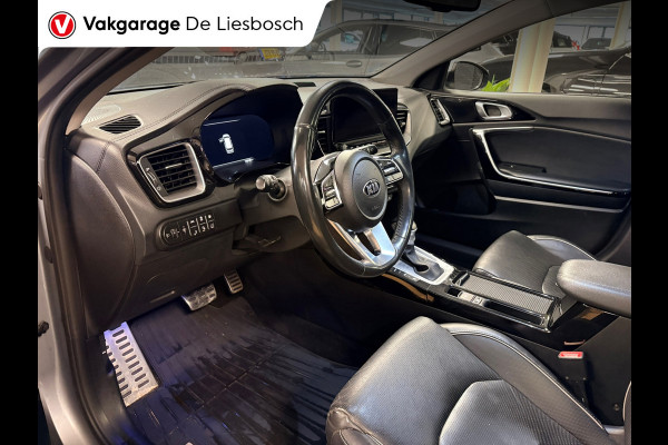 Kia Ceed Sportswagon 1.6 GDI PHEV ExecutiveLine / leder / panorama-dak / camera / stoel en stuur verwarming /trekhaak