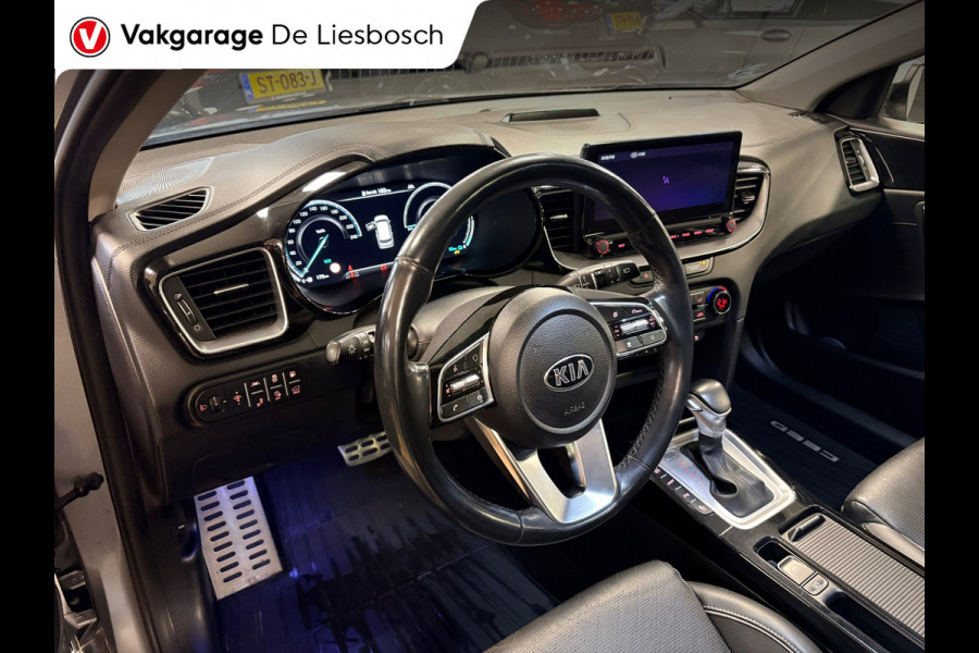 Kia Ceed Sportswagon 1.6 GDI PHEV ExecutiveLine / leder / panorama-dak / camera / stoel en stuur verwarming /trekhaak