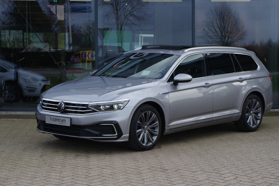 Volkswagen Passat Variant 1.4 TSI PHEV GTE 218 PK BNS, Panoramadak, Trekhaak, Memory, Head-Up, Matrix-LED, Camera