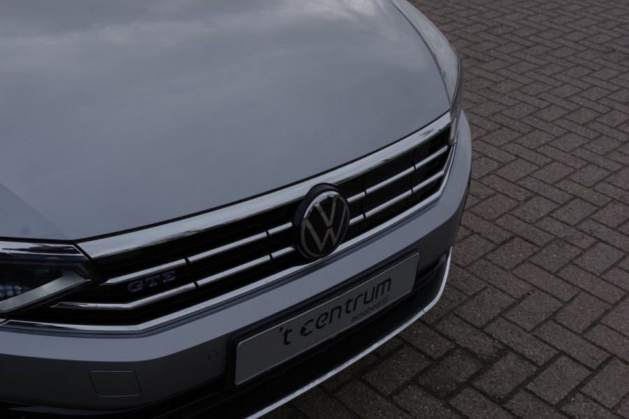 Volkswagen Passat Variant 1.4 TSI PHEV GTE 218 PK BNS, Panoramadak, Trekhaak, Memory, Head-Up, Matrix-LED, Camera