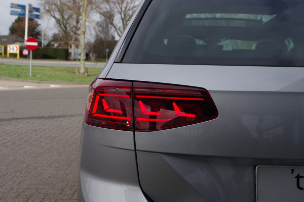 Volkswagen Passat Variant 1.4 TSI PHEV GTE 218 PK BNS, Panoramadak, Trekhaak, Memory, Head-Up, Matrix-LED, Camera