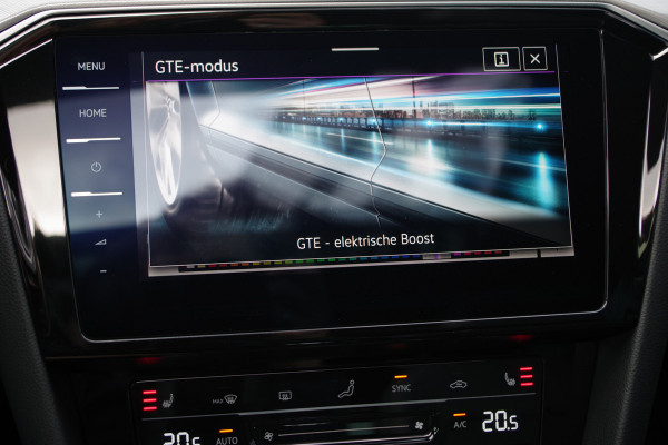 Volkswagen Passat Variant 1.4 TSI PHEV GTE 218 PK BNS, Panoramadak, Trekhaak, Memory, Head-Up, Matrix-LED, Camera