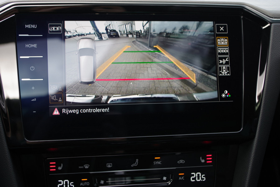 Volkswagen Passat Variant 1.4 TSI PHEV GTE 218 PK BNS, Panoramadak, Trekhaak, Memory, Head-Up, Matrix-LED, Camera