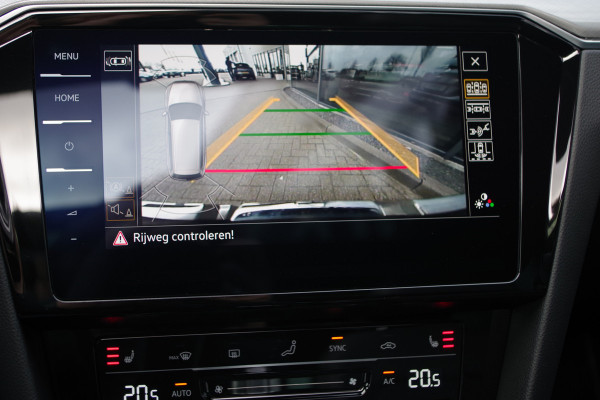 Volkswagen Passat Variant 1.4 TSI PHEV GTE 218 PK BNS, Panoramadak, Trekhaak, Memory, Head-Up, Matrix-LED, Camera