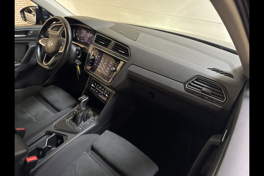 Volkswagen Tiguan E-HYBRID 245PK DSG LIFE TREKHAAK/NAVI/STUURVERW.