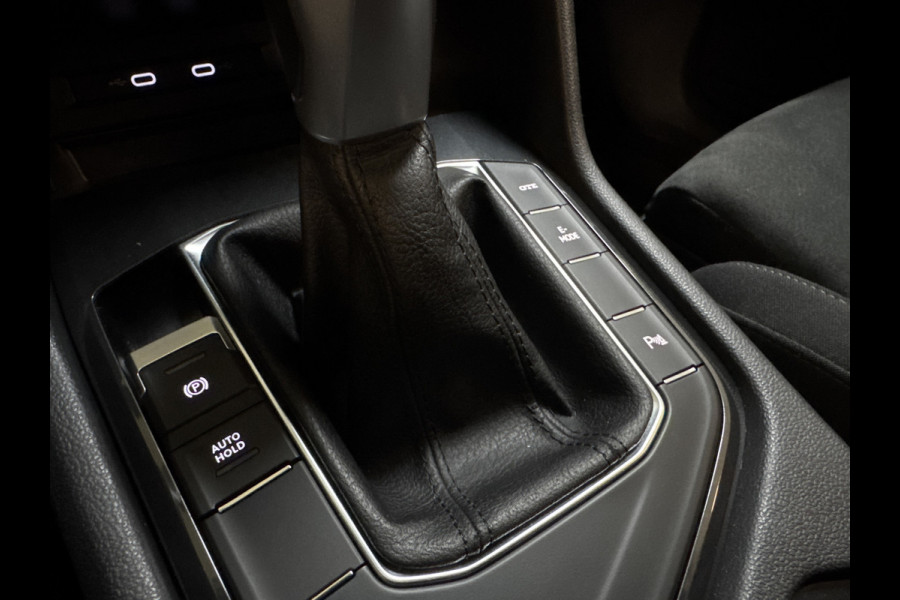Volkswagen Tiguan E-HYBRID 245PK DSG LIFE TREKHAAK/NAVI/STUURVERW.