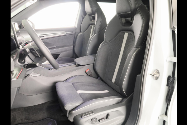 Škoda Kodiaq Sportline Business PHEV 1.5 TSI 204 pk 6 versn. DSG | Panoramadak | Wegklapbare trekhaak | Light & view pakket