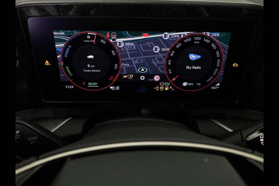 Škoda Kodiaq Sportline Business PHEV 1.5 TSI 204 pk 6 versn. DSG | Panoramadak | Wegklapbare trekhaak | Light & view pakket