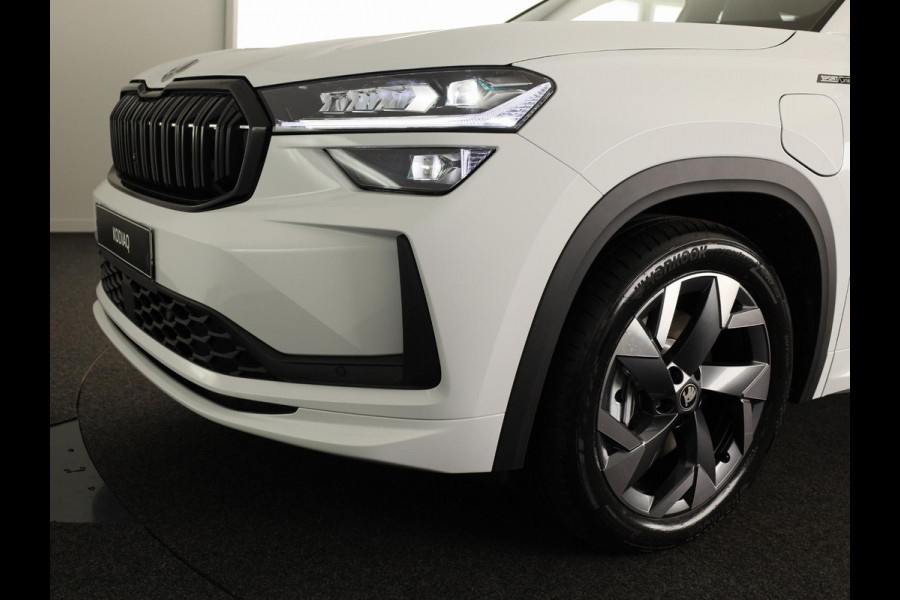 Škoda Kodiaq Sportline Business PHEV 1.5 TSI 204 pk 6 versn. DSG | Panoramadak | Wegklapbare trekhaak | Light & view pakket