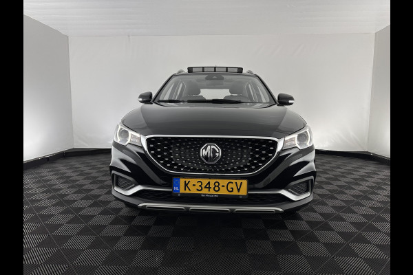 MG ZS EV Luxury 45 kWh INCL-BTW) Aut. *PANO | LEATHER | CCS-FASTLOADER | KEYLESS | NAVI-FULLMAP | ADAPTIVE-CRUISE | CAMERA | HEATED-SPORTSEATS | CARPLAY | BLINDSPOT | DAB | LANE-ASSIST | 17''ALU*