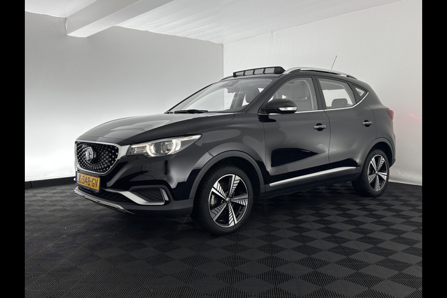 MG ZS EV Luxury 45 kWh INCL-BTW) Aut. *PANO | LEATHER | CCS-FASTLOADER | KEYLESS | NAVI-FULLMAP | ADAPTIVE-CRUISE | CAMERA | HEATED-SPORTSEATS | CARPLAY | BLINDSPOT | DAB | LANE-ASSIST | 17''ALU*