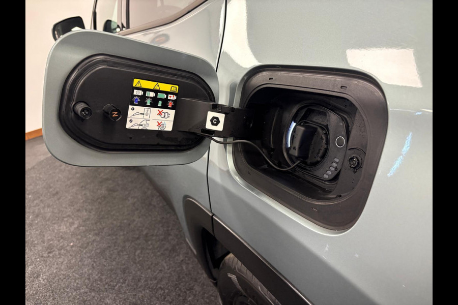 Jeep Compass 4xe 240 Plug-in Hybrid*Black-Edition*Apple CarPlay*NAP*Xenon*360 Camera*Cruise-Control*PDC*