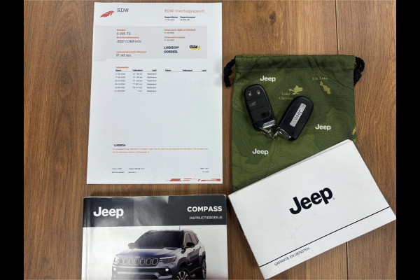 Jeep Compass 4xe 240 Plug-in Hybrid*Black-Edition*Apple CarPlay*NAP*Xenon*360 Camera*Cruise-Control*PDC*