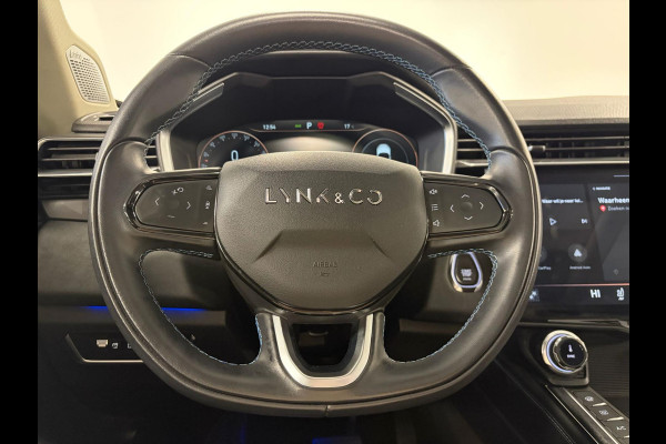 Lynk & Co 01 1.5*PHEV*1 Jaar Bovag Garantie*261pk Pano-Schuifdak Lmv 20" 360°Ca
