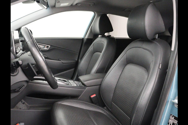 Hyundai Kona EV Premium 64 kWh | SOH 95% | Stoelventilatie | Leder | Head-Up | Warmtepomp | Camera | Achterbankverwarming | Carplay | Navigatie | Adaptive cruise | Keyless | Parkeerhulp