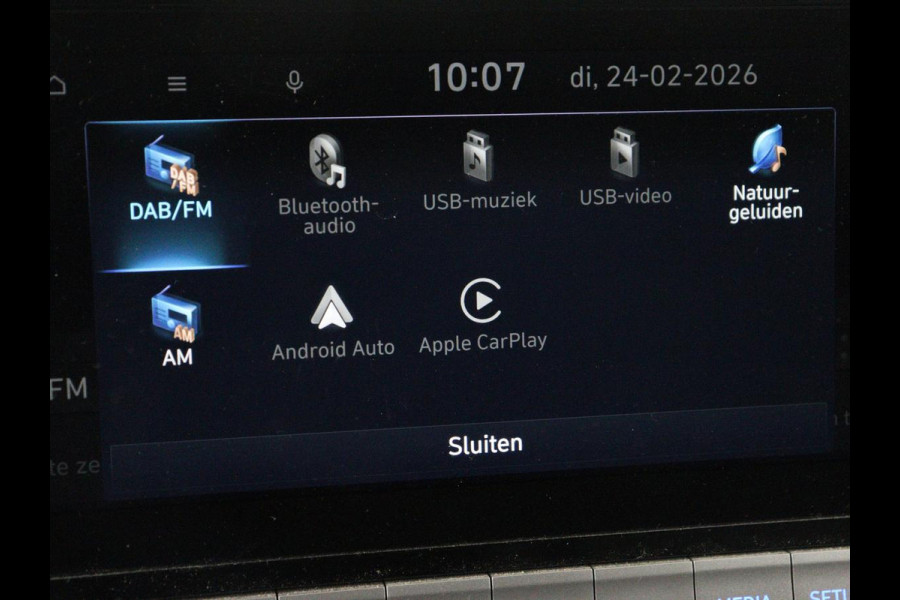 Hyundai Kona EV Premium 64 kWh | SOH 95% | Stoelventilatie | Leder | Head-Up | Warmtepomp | Camera | Achterbankverwarming | Carplay | Navigatie | Adaptive cruise | Keyless | Parkeerhulp