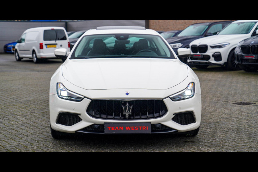 Maserati Ghibli 3.0 V6 S Q4 GranLusso | 360 camera | Schuif/kanteldak | Luxe Leder | Origineel NL |Adaptieve Cruise | Lane Assist