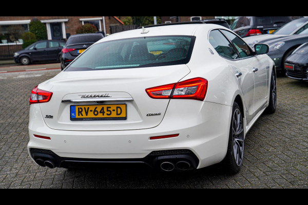 Maserati Ghibli 3.0 V6 S Q4 GranLusso | 360 camera | Schuif/kanteldak | Luxe Leder | Origineel NL |Adaptieve Cruise | Lane Assist