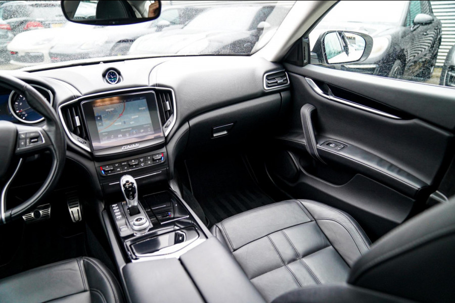 Maserati Ghibli 3.0 V6 S Q4 GranLusso | 360 camera | Schuif/kanteldak | Luxe Leder | Origineel NL |Adaptieve Cruise | Lane Assist