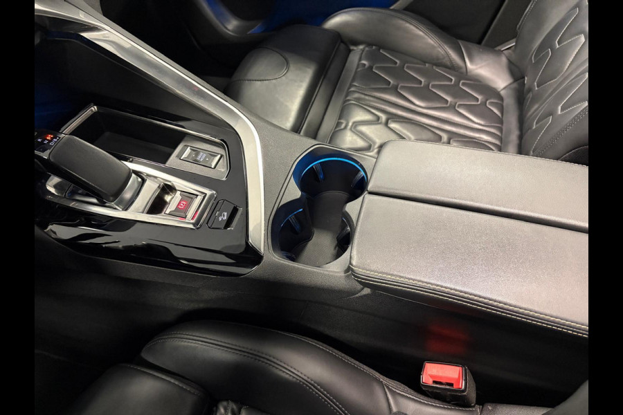 Peugeot 3008 1.6 Hybrid4 300PK GT*Pano*Leder*Winter-Pakket*Xenon*Trekhaak*PDC*