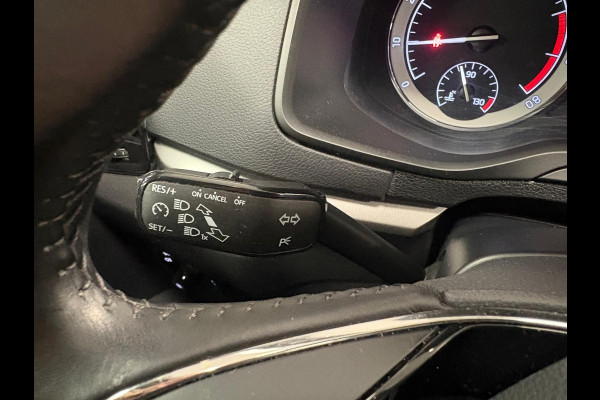 Škoda Karoq 1.0 TSI Business Edition*NAP*PDC*Cruise-Control*Airco*