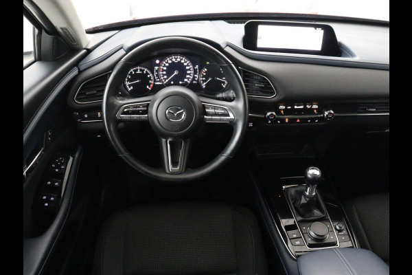 Mazda CX-30 2.0 e-SkyActiv-G M Hybrid Comfort | Stoel & stuurverwarming | Head-Up | Adaptive cruise | Camera | Carplay | Full LED | Navigatie | Climate control | Keyless | DAB