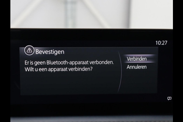 Mazda CX-30 2.0 e-SkyActiv-G M Hybrid Comfort | Stoel & stuurverwarming | Head-Up | Adaptive cruise | Camera | Carplay | Full LED | Navigatie | Climate control | Keyless | DAB