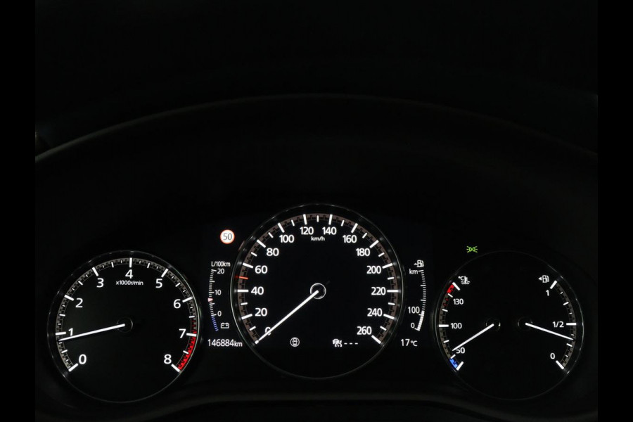 Mazda CX-30 2.0 e-SkyActiv-G M Hybrid Comfort | Stoel & stuurverwarming | Head-Up | Adaptive cruise | Camera | Carplay | Full LED | Navigatie | Climate control | Keyless | DAB