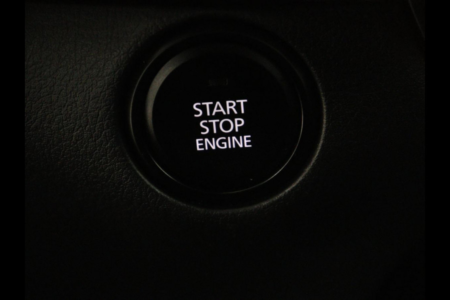 Mazda CX-30 2.0 e-SkyActiv-G M Hybrid Comfort | Stoel & stuurverwarming | Head-Up | Adaptive cruise | Camera | Carplay | Full LED | Navigatie | Climate control | Keyless | DAB