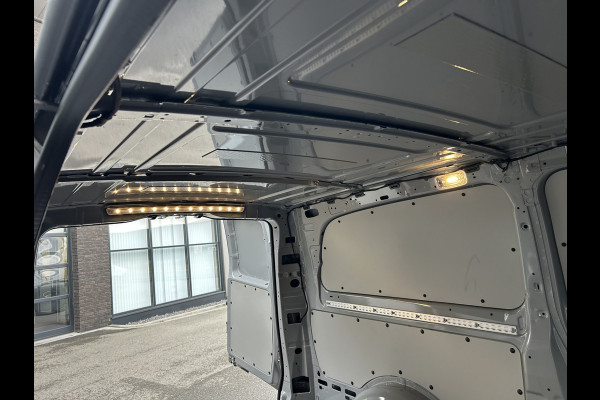 Mercedes-Benz Vito 116 CDI L3 Pro Facelift / 2500KG Trekhaak / MBUX / Camera / Navigatie / Cruise control / Airco / LMV