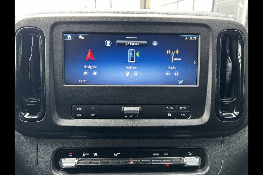 Mercedes-Benz Vito 116 CDI L3 Pro Facelift / 2500KG Trekhaak / MBUX / Camera / Navigatie / Cruise control / Airco / LMV