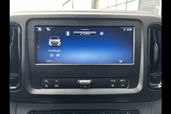 Mercedes-Benz Vito 116 CDI L3 Pro Facelift / 2500KG Trekhaak / MBUX / Camera / Navigatie / Cruise control / Airco / LMV