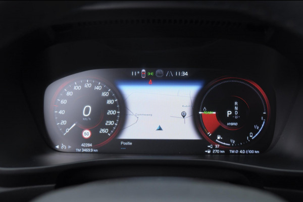 Volvo XC40 T4 211PK Automaat Plug-in hybrid Core Bright / Apple carplay / Parkeersensoren met camera / Stoelverwarming / Elektrische achterklep / Keyless entry / Parkeersensoren met camera