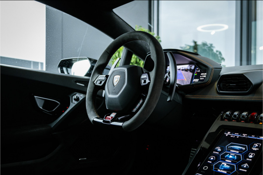 Lamborghini Huracan 5.2 V10 EVO - Sensonum | Lift | Cruise Control | Alcantara