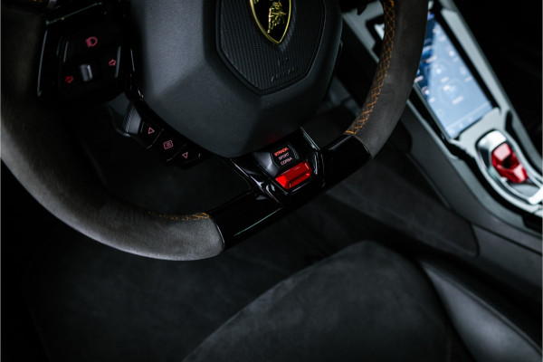 Lamborghini Huracan 5.2 V10 EVO - Sensonum | Lift | Cruise Control | Alcantara