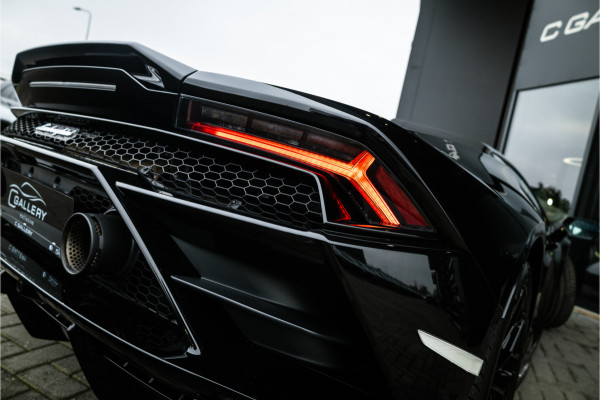 Lamborghini Huracan 5.2 V10 EVO - Sensonum | Lift | Cruise Control | Alcantara