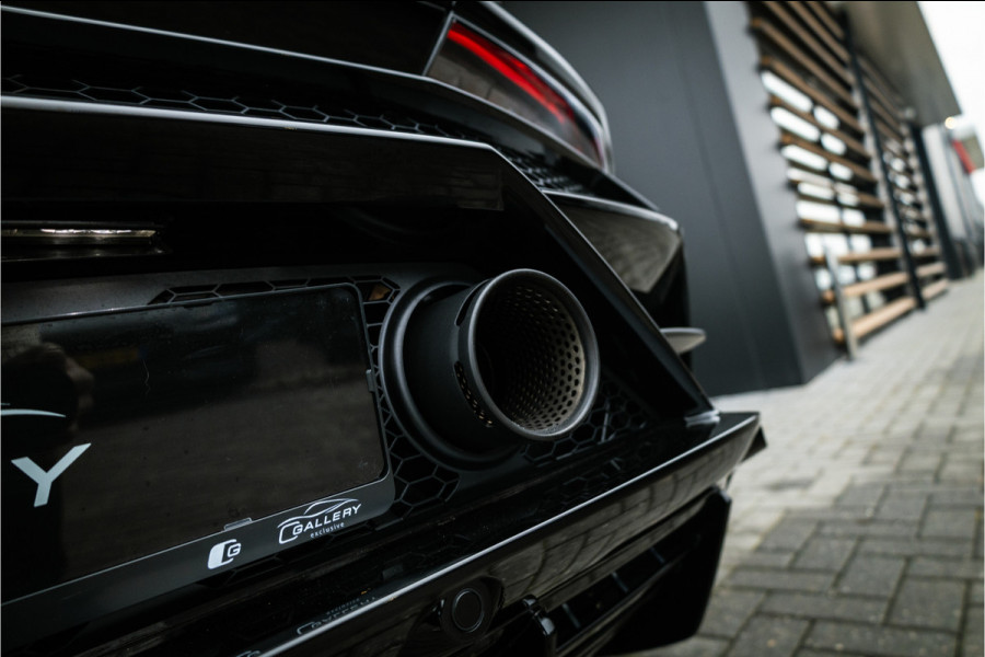 Lamborghini Huracan 5.2 V10 EVO - Sensonum | Lift | Cruise Control | Alcantara