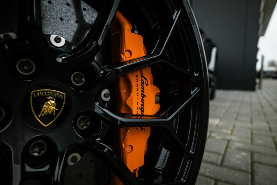 Lamborghini Huracan 5.2 V10 EVO - Sensonum | Lift | Cruise Control | Alcantara