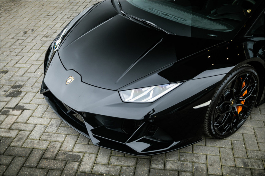 Lamborghini Huracan 5.2 V10 EVO - Sensonum | Lift | Cruise Control | Alcantara
