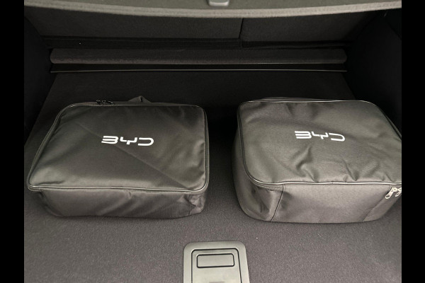 BYD SEAL U 1.5 DM-i FWD Boost PHEV ** 10 STUKS OP VOORRAAD ** 218PK Pano/Dak, Head/Up Adapt.Cruise/Control,360-Camera, NEW, BTW!!