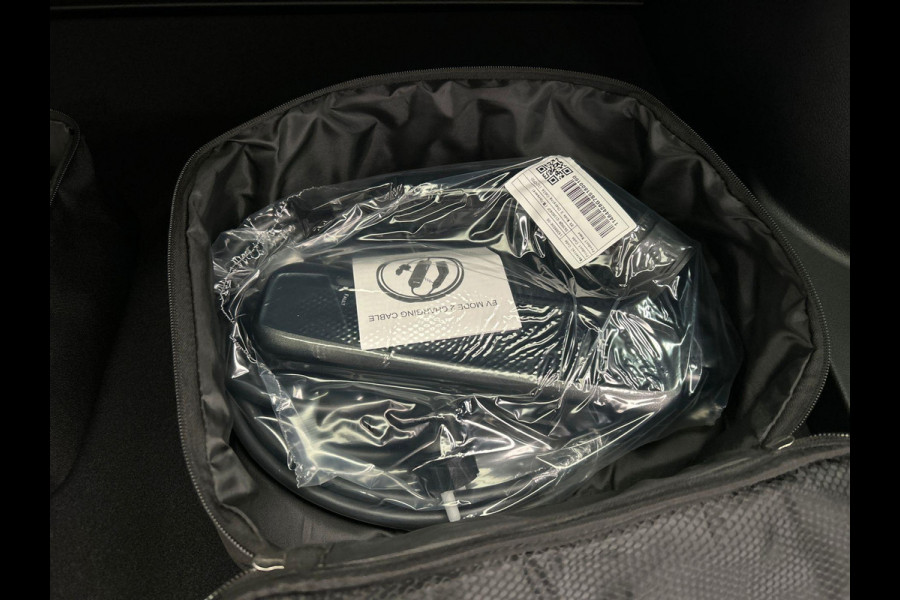 BYD SEAL U 1.5 DM-i FWD Boost PHEV ** 10 STUKS OP VOORRAAD ** 218PK Pano/Dak, Head/Up Adapt.Cruise/Control,360-Camera, NEW, BTW!!