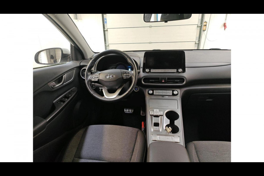 Hyundai Kona EV Comfort 64 kWh | 44400 Km !
