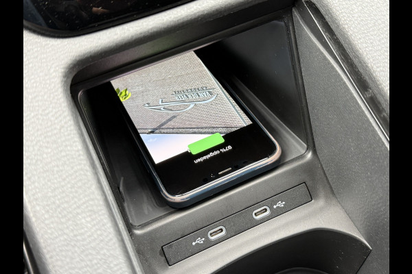 Volkswagen ID.4 First Max 77 kWh | SoH 90% | Panoramakdak | Elek. Trekhaak | Stoel/stuurverw. | ACC | 21''inch | Camera