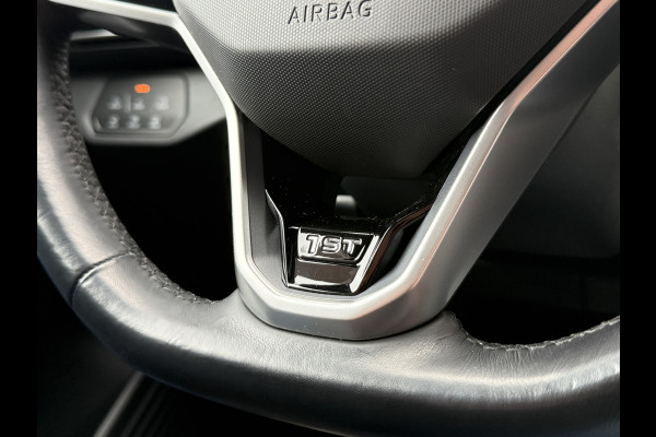 Volkswagen ID.4 First Max 77 kWh | SoH 90% | Panoramakdak | Elek. Trekhaak | Stoel/stuurverw. | ACC | 21''inch | Camera