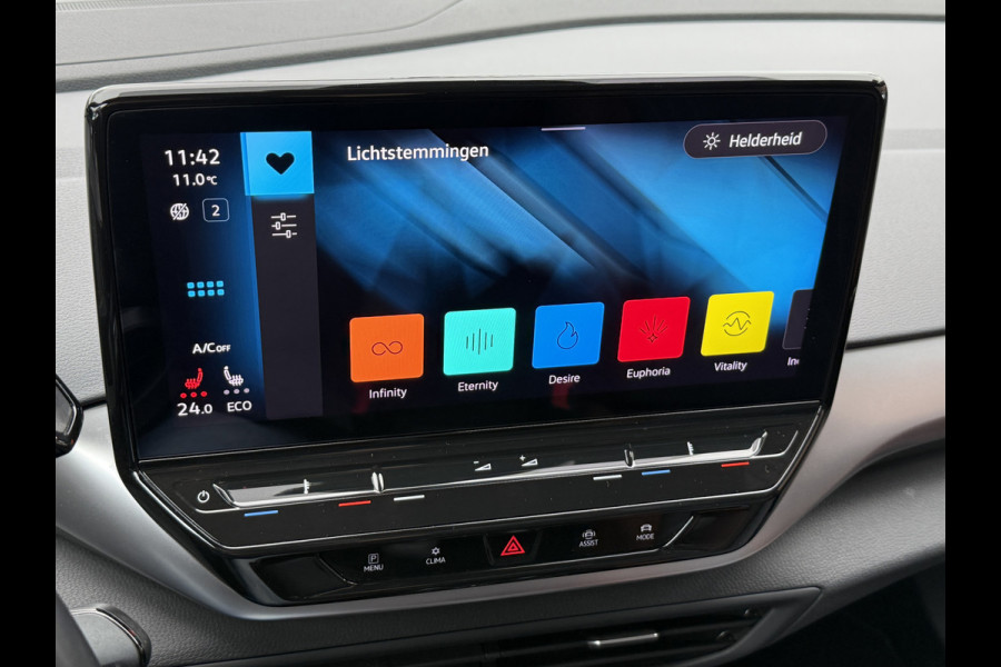 Volkswagen ID.4 First Max 77 kWh | SoH 90% | Panoramakdak | Elek. Trekhaak | Stoel/stuurverw. | ACC | 21''inch | Camera